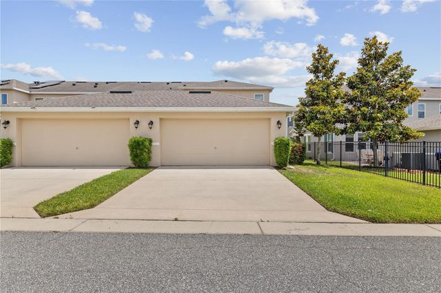 8012 BLUEJACK OAK DRIVE, Winter Garden, FL 34787