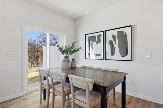 1818 Pheasant Trace Circle, Kernersville, NC 27284