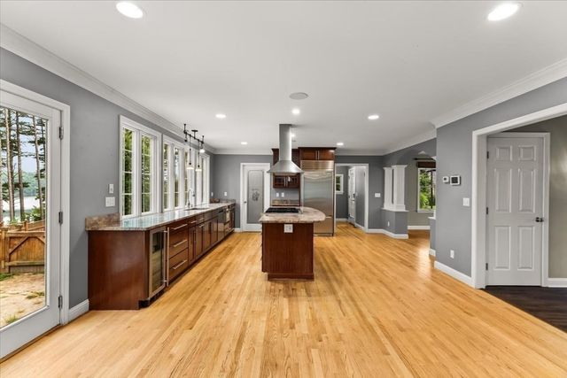22 Red Pine Ln, Wareham, MA 02571