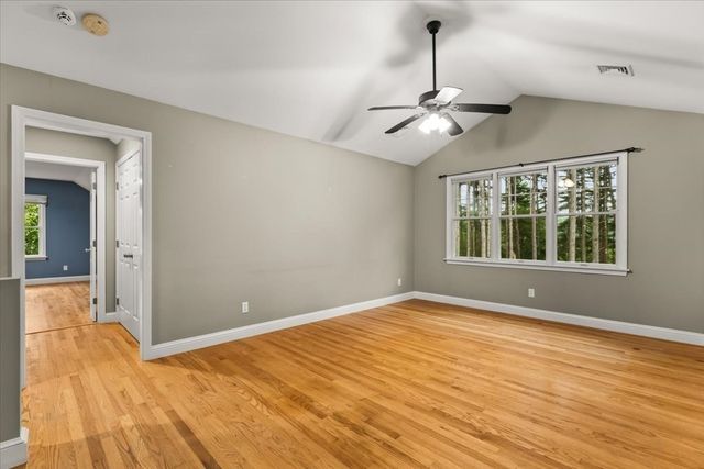 22 Red Pine Ln, Wareham, MA 02571