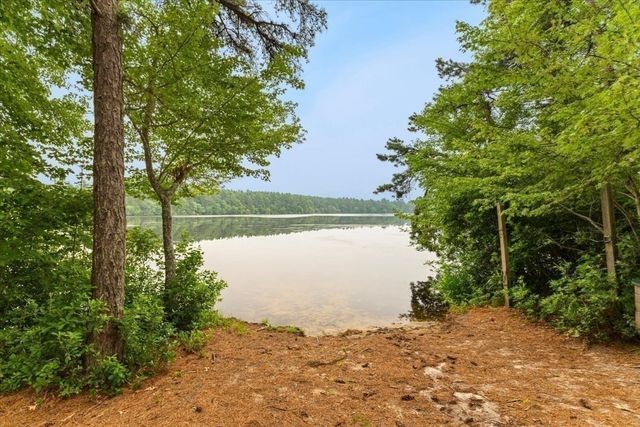 22 Red Pine Ln, Wareham, MA 02571