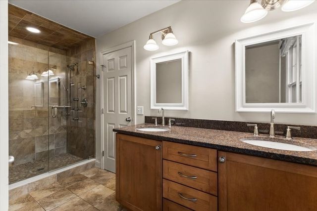 22 Red Pine Ln, Wareham, MA 02571
