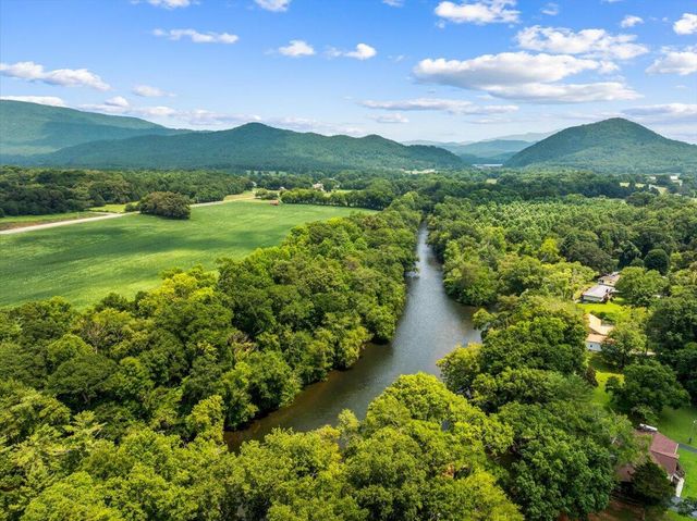 151 River Bend Drive, Ocoee, TN 37361