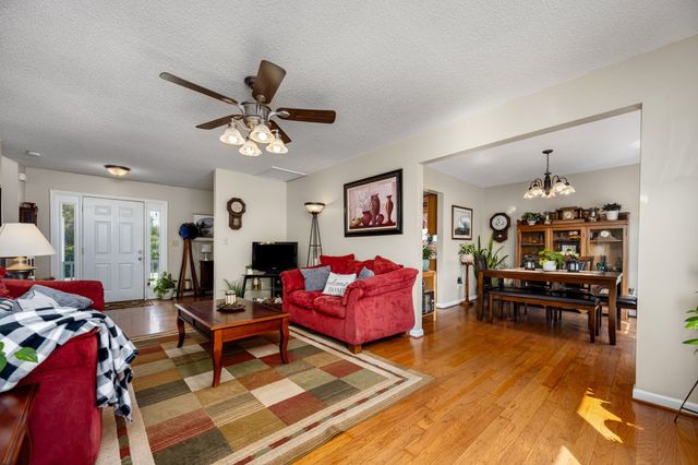 3887 Pulaski Hwy, Culleoka, TN 38451