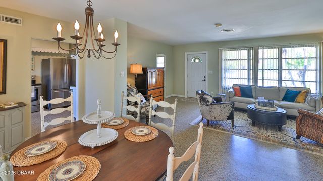 516 Bostwick Avenue, Daytona Beach, FL 32118