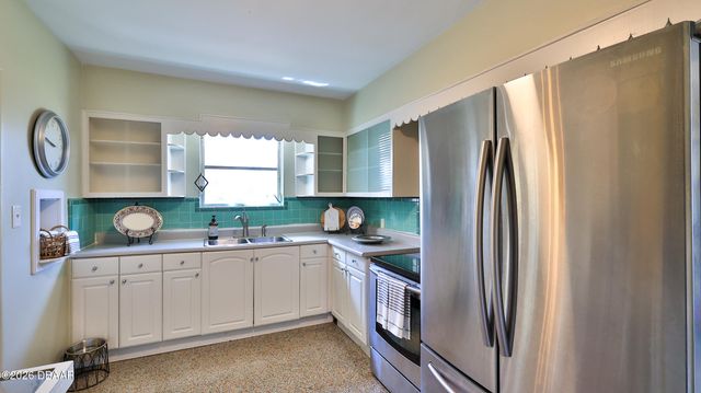 516 Bostwick Avenue, Daytona Beach, FL 32118