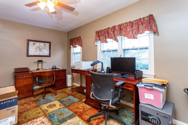 2082 Miller Road, Huntington, WV 25701