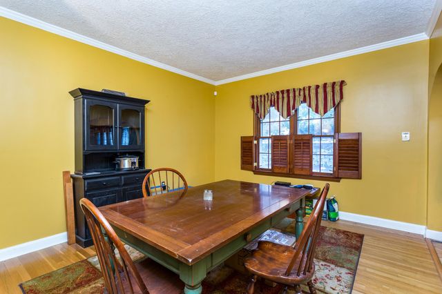 2082 Miller Road, Huntington, WV 25701