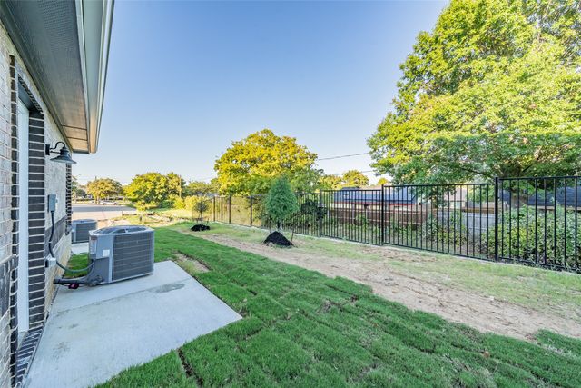 6217 Wilhitte Drive, Arlington, TX 76001