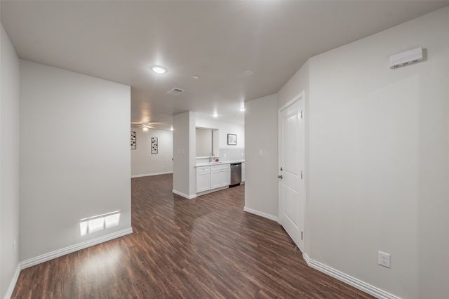 6217 Wilhitte Drive, Arlington, TX 76001