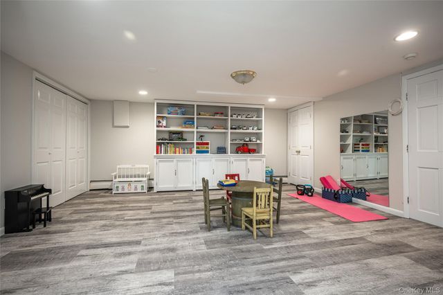 15 Stephenson Terrace, Briarcliff Manor, NY 10510