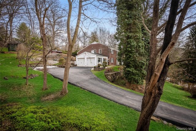 15 Stephenson Terrace, Briarcliff Manor, NY 10510