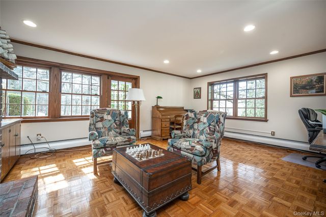 15 Stephenson Terrace, Briarcliff Manor, NY 10510