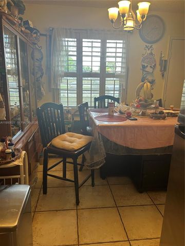 13455 SW 9th Ct 112J, Pembroke Pines, FL 33027