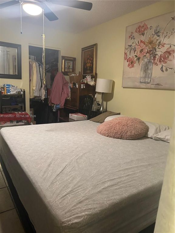 13455 SW 9th Ct 112J, Pembroke Pines, FL 33027