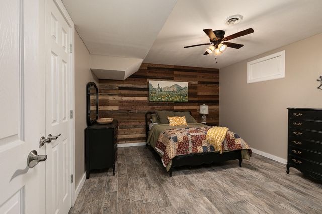 2337 S Mayfair Avenue, Springfield, MO 65804