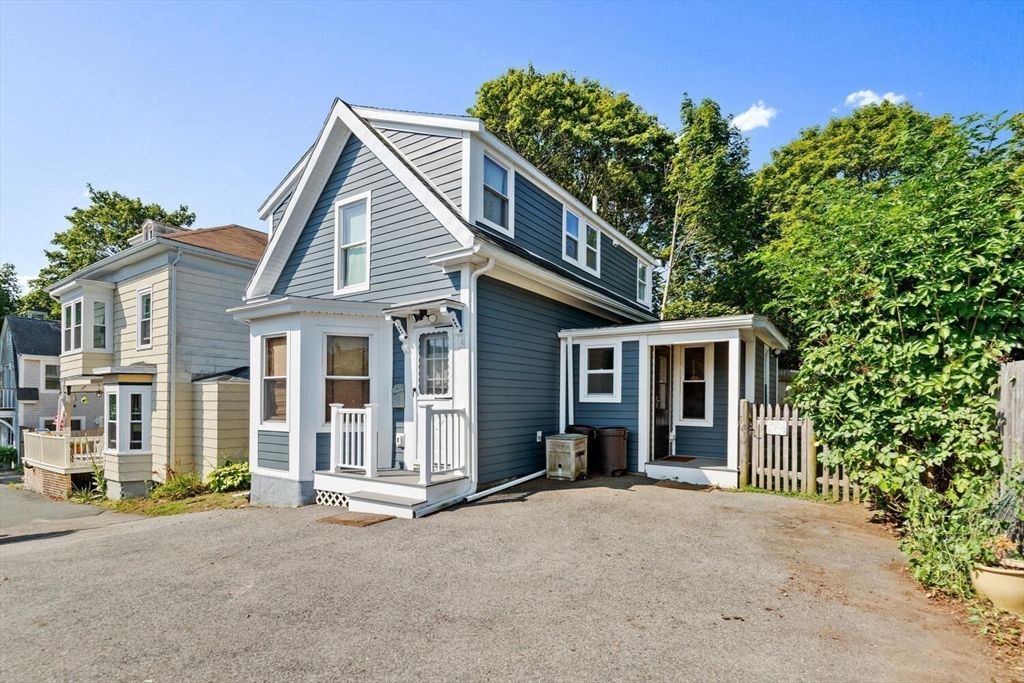 10 Prospect Court, Gloucester, MA 01930