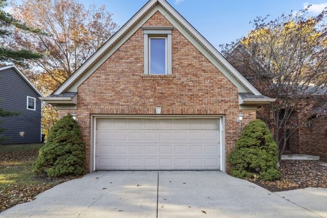 21 Bristol Drive, Michigan City, IN 46360