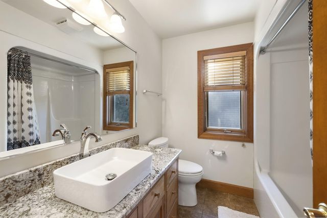 21 Bristol Drive, Michigan City, IN 46360