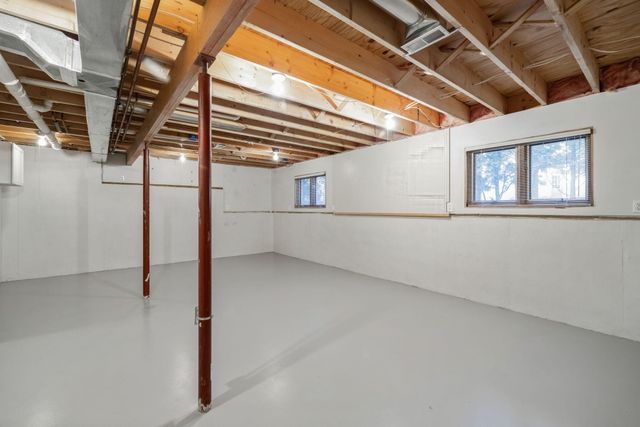 21 Bristol Drive, Michigan City, IN 46360