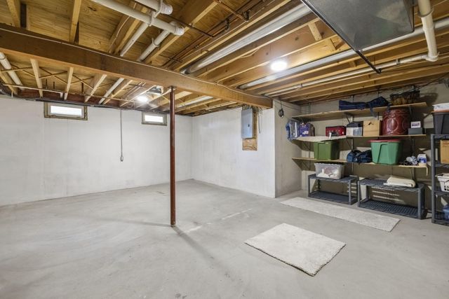 21 Bristol Drive, Michigan City, IN 46360