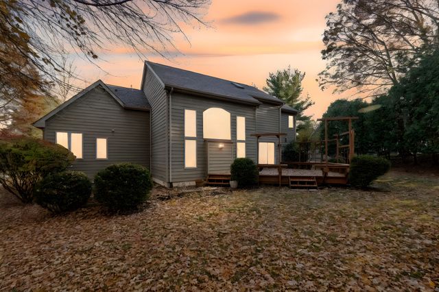 21 Bristol Drive, Michigan City, IN 46360