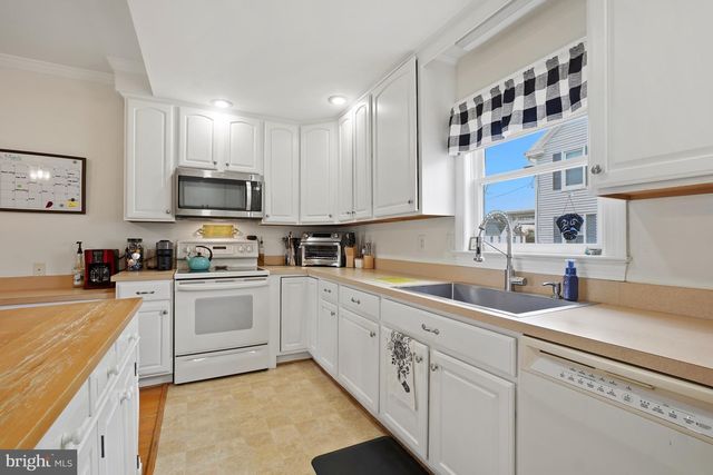 5514 FEAGAVILLE LN, Frederick, MD 21703