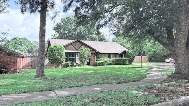 5151 Birdwood Road, Houston, TX 77096