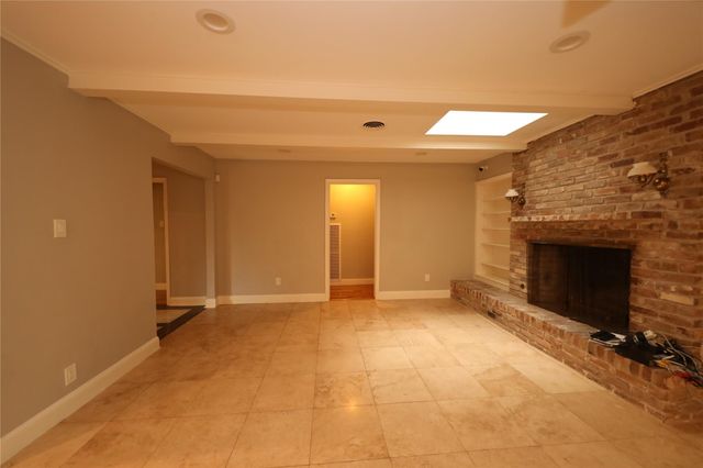 5151 Birdwood Road, Houston, TX 77096
