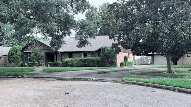 5151 Birdwood Road, Houston, TX 77096