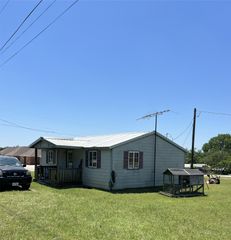 501 Captains Cutt, Oak Ridge, TX 76240