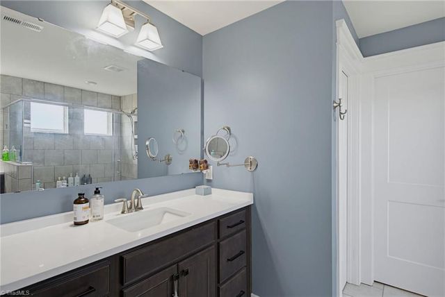 511 Brycewood Drive, Burlington, NC 27215