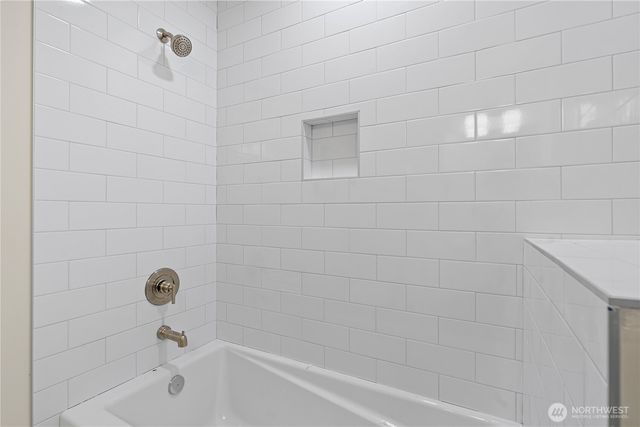 8045 19th Avenue NE, Seattle, WA 98115
