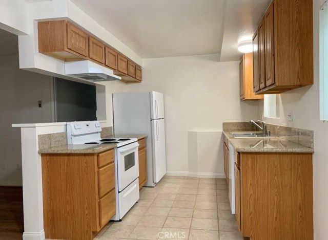 1222 Amethyst Street B, Redondo Beach, CA 90277