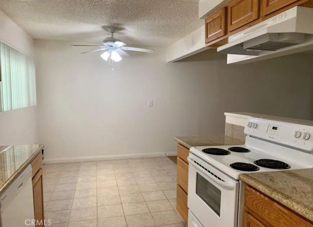1222 Amethyst Street B, Redondo Beach, CA 90277