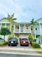 10758 NW 76th Ln, Doral, FL 33178