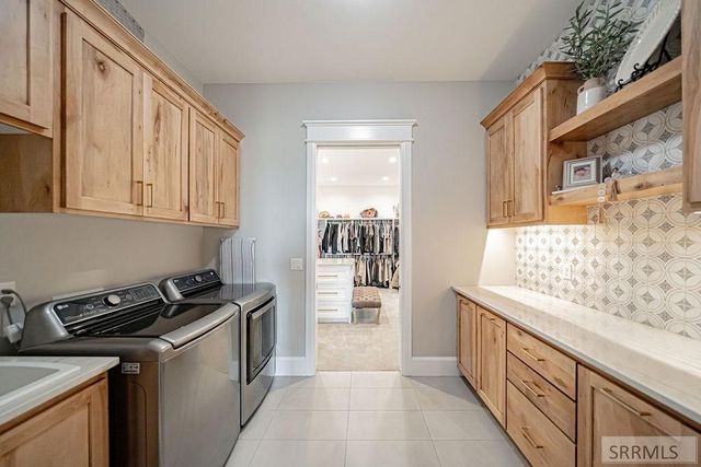 6775 S 46th E, Idaho Falls, ID 83406