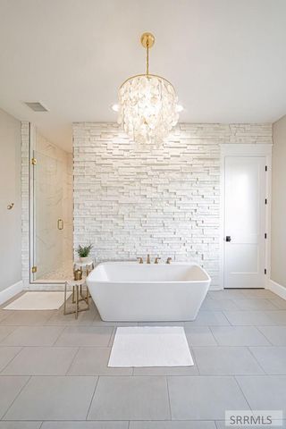 6775 S 46th E, Idaho Falls, ID 83406