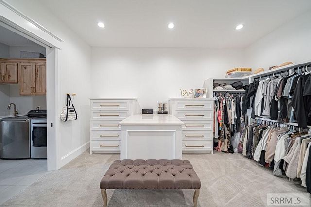 6775 S 46th E, Idaho Falls, ID 83406