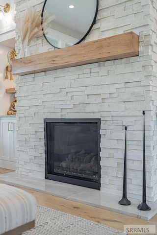 6775 S 46th E, Idaho Falls, ID 83406