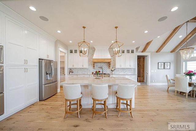 6775 S 46th E, Idaho Falls, ID 83406