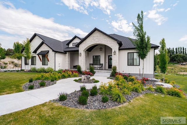 6775 S 46th E, Idaho Falls, ID 83406