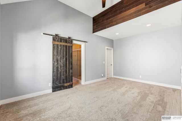 815 S 31st Street, Omaha, NE 68105