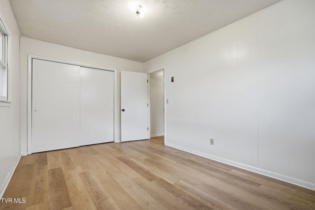 2222 East 3rd Avenue, Big Stone Gap, VA 24219