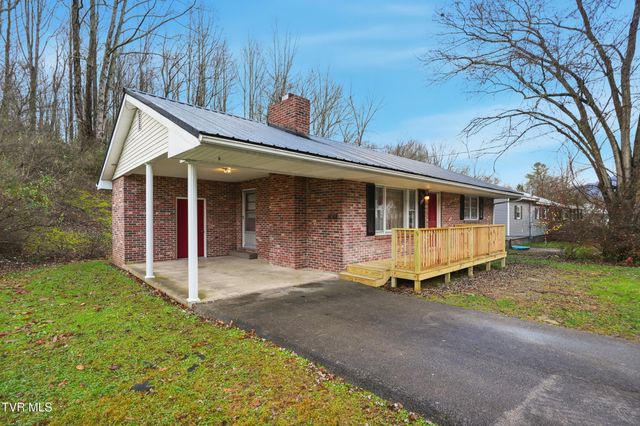2222 East 3rd Avenue, Big Stone Gap, VA 24219