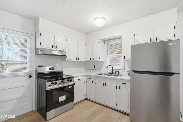 2222 East 3rd Avenue, Big Stone Gap, VA 24219