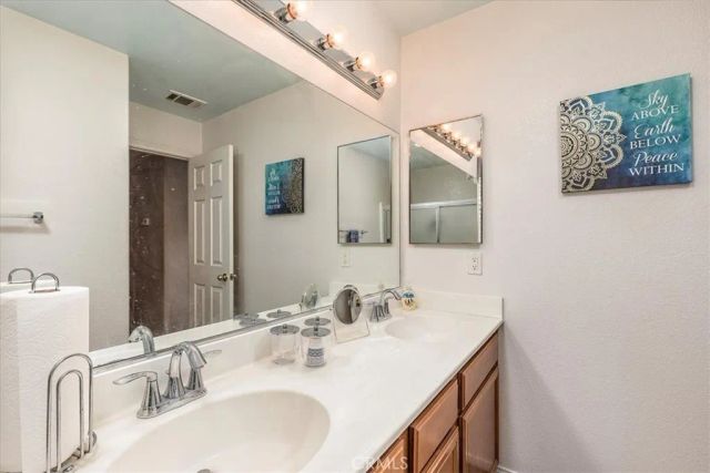 28984 Escalante Road, Menifee, CA 92587