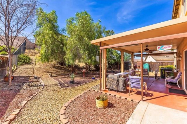 28984 Escalante Road, Menifee, CA 92587