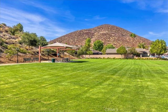 28984 Escalante Road, Menifee, CA 92587