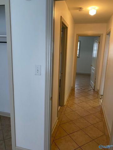 1512 Oakwood Avenue 3, Huntsville, AL 35811